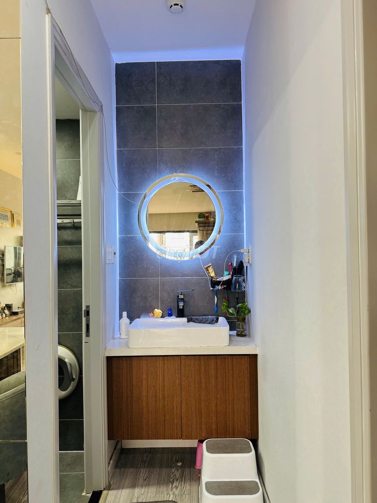 Rent a two-room apartment, two toilets, 77 meters 2 at the Sandi.