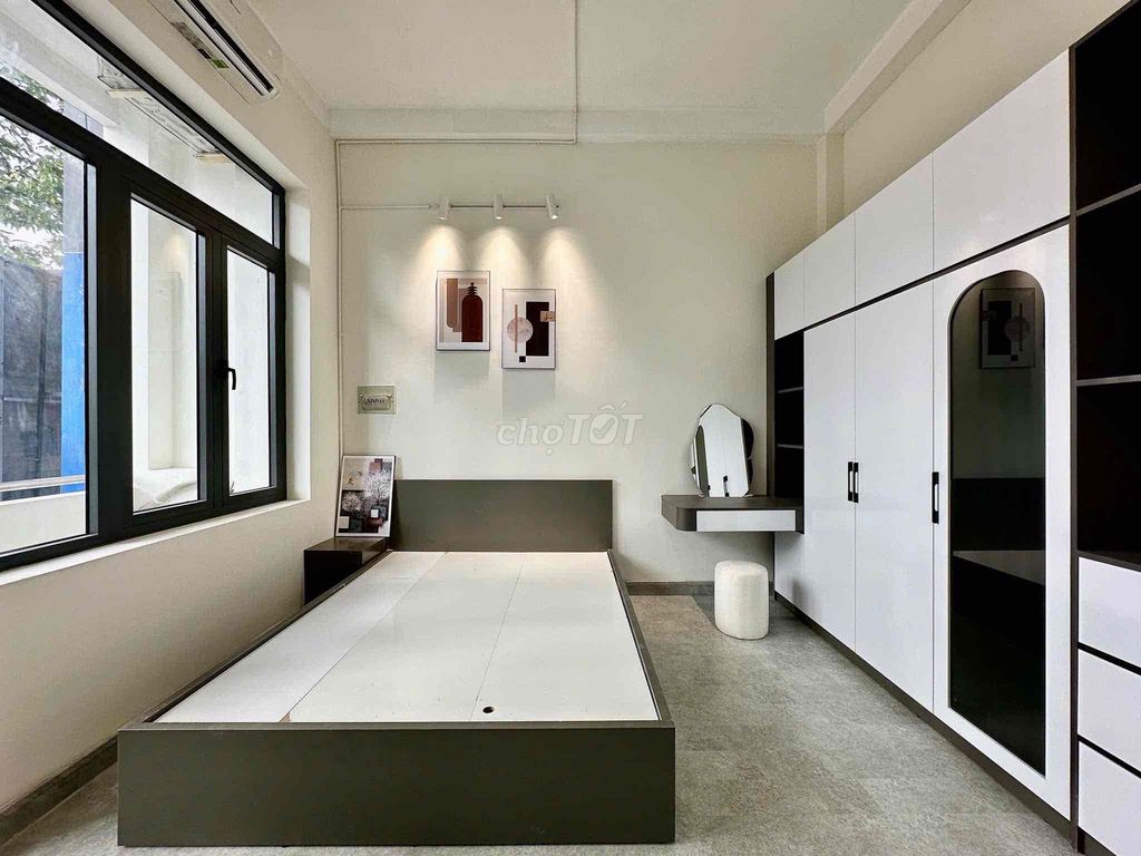 The new 100% service apartment, the Home of Seven, Vincom Zeitung, Tonaltel House.