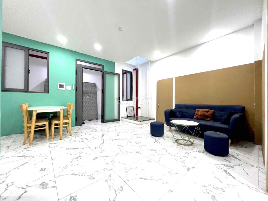 The two-size-price apartment. Good price for the second district.