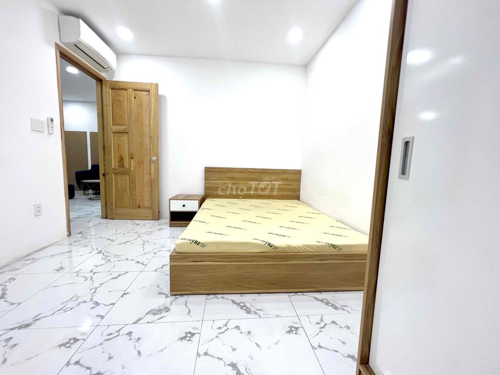 The two-size-price apartment. Good price for the second district.