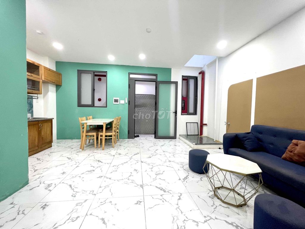 The two-size-price apartment. Good price for the second district.