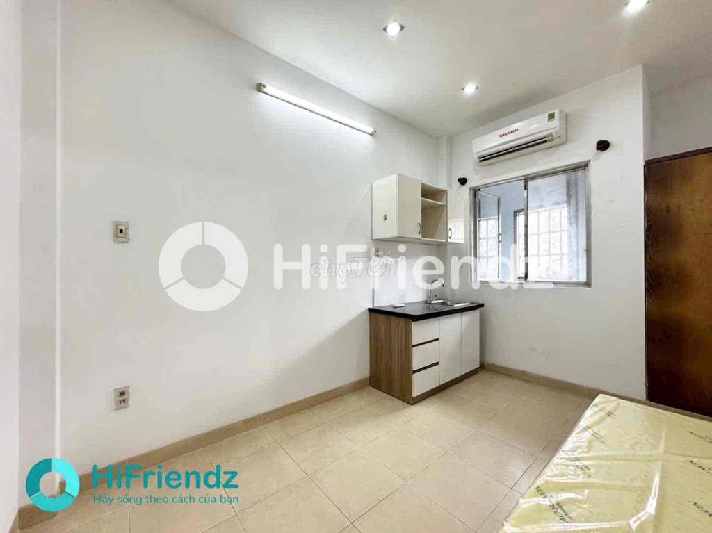 Rent the open window studio ready air conditioning near the dress-11.