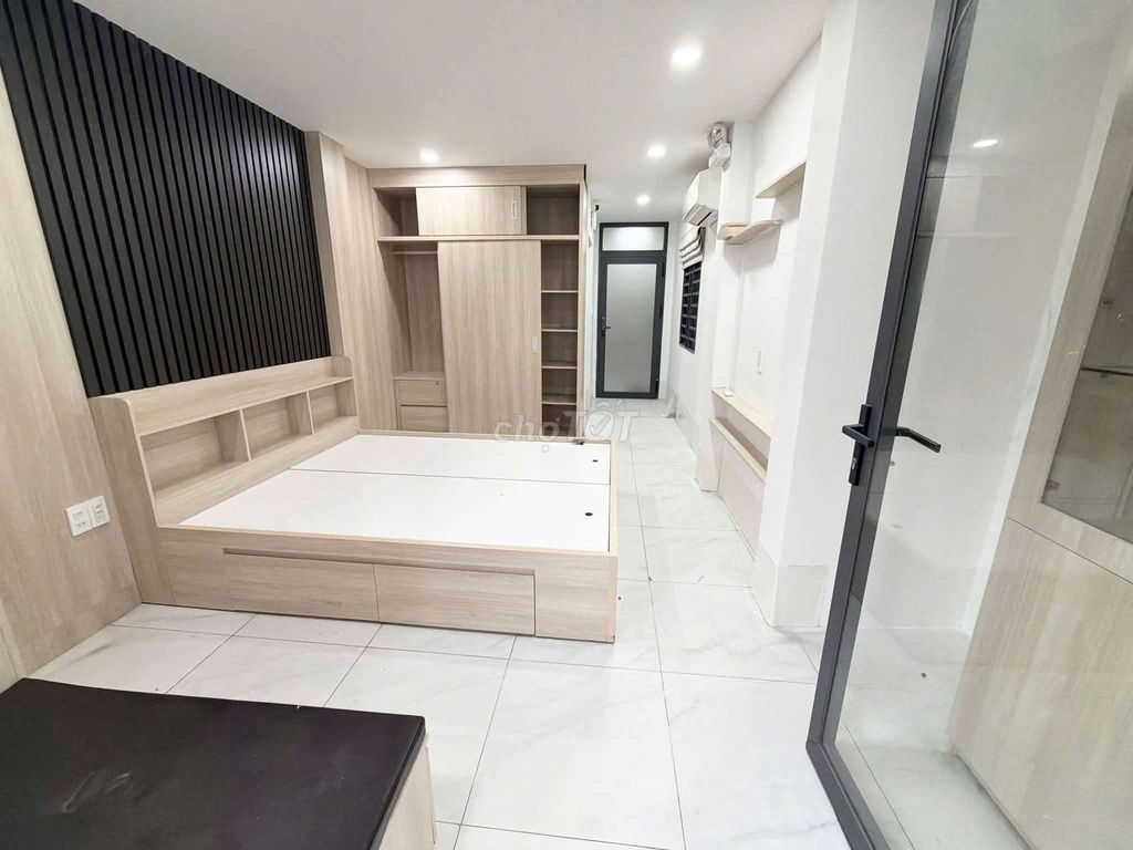 35 m2 balcony suite full interior