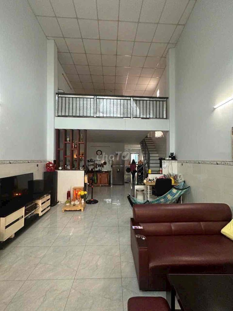 397 down Đỗ Xuân Hợp 3 bedroom 2 toilets cost 9.5 million