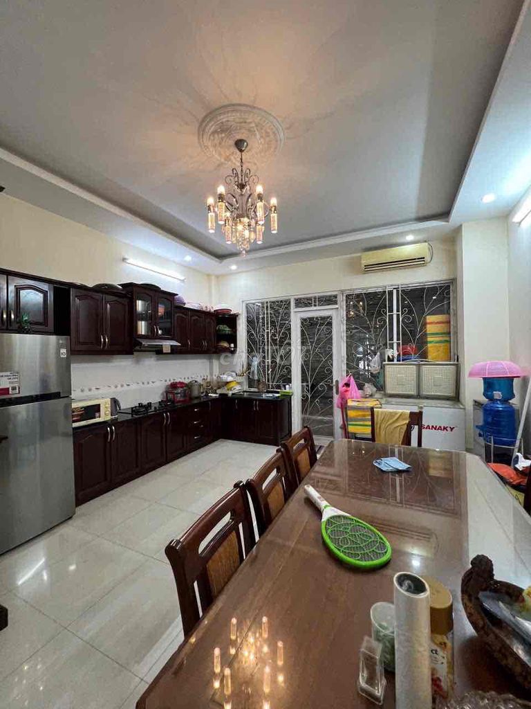 Rent the VP Nguyễn Văn Đậu, 3 floor st, 5 x 20 meters, 5 bedrooms 5/5 toilets, 29 million