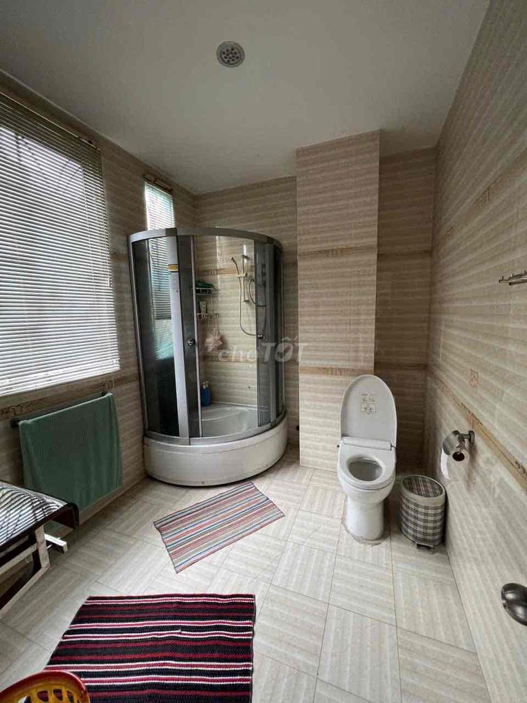 Rent the VP Nguyễn Văn Đậu, 3 floor st, 5 x 20 meters, 5 bedrooms 5/5 toilets, 29 million
