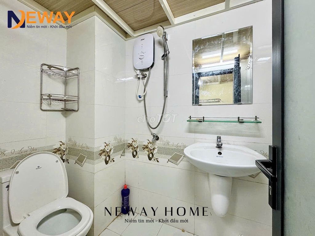 Rent an interior sky windows- Lý Thánh Tông- Tân Phú