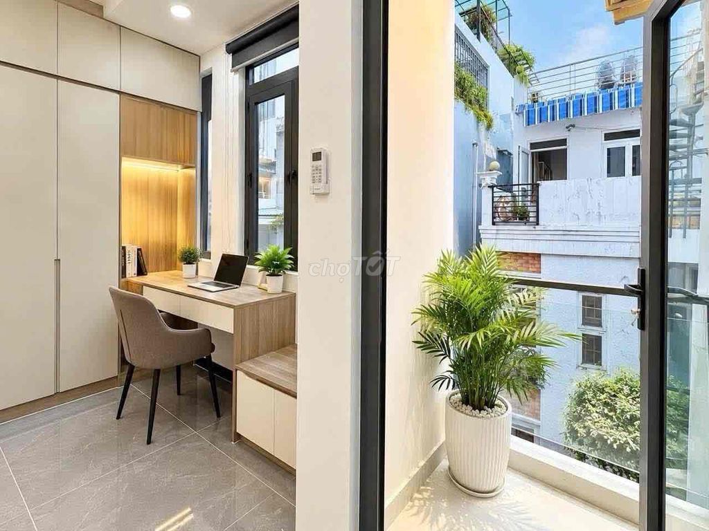 Rent a mini-bar at Cộng Hoà - new house full of furniture