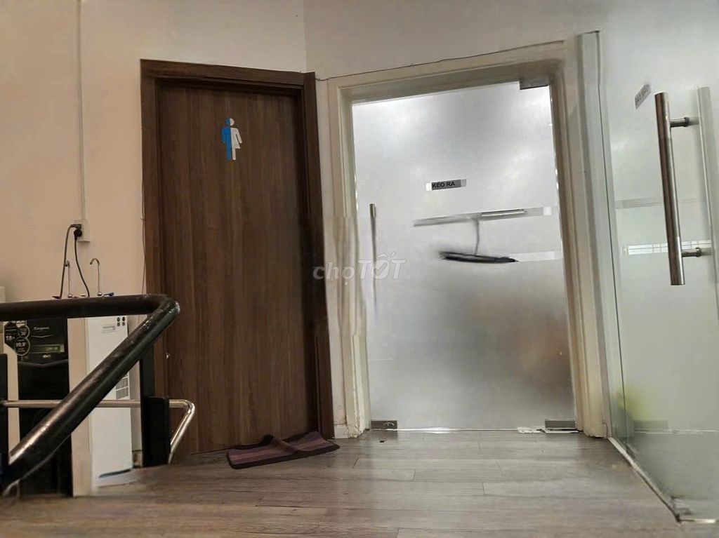 Rent 1 Nguyễn Văn Trỗi, qpn - 518 M2, 100 million