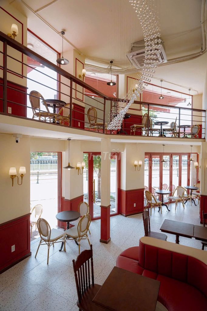 Rent cash houses 279 Hoàng Sa, District 1-- 10 M. 170 M2, 50 million.