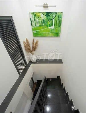 Rent private residence in Trương Định, District 3, at 12.5 million a month, 2 bedroom 3 toilets