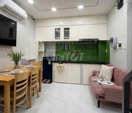 Rent private residence in Trương Định, District 3, at 12.5 million a month, 2 bedroom 3 toilets