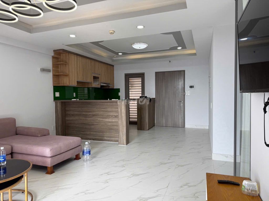 Rent Saigon South Residences.3 bedrooms for 17 million a month.