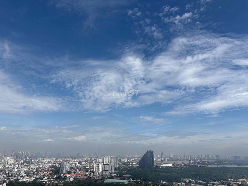 Renting Saigon Riverside District 7h: