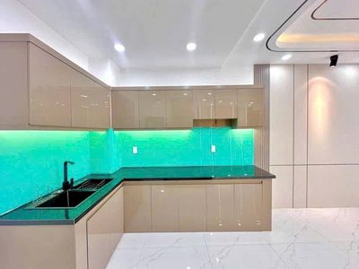 Need to rent a house across 6 meters car alley 25/2 A Thăng Long-7*4 Q.Tân Bình
