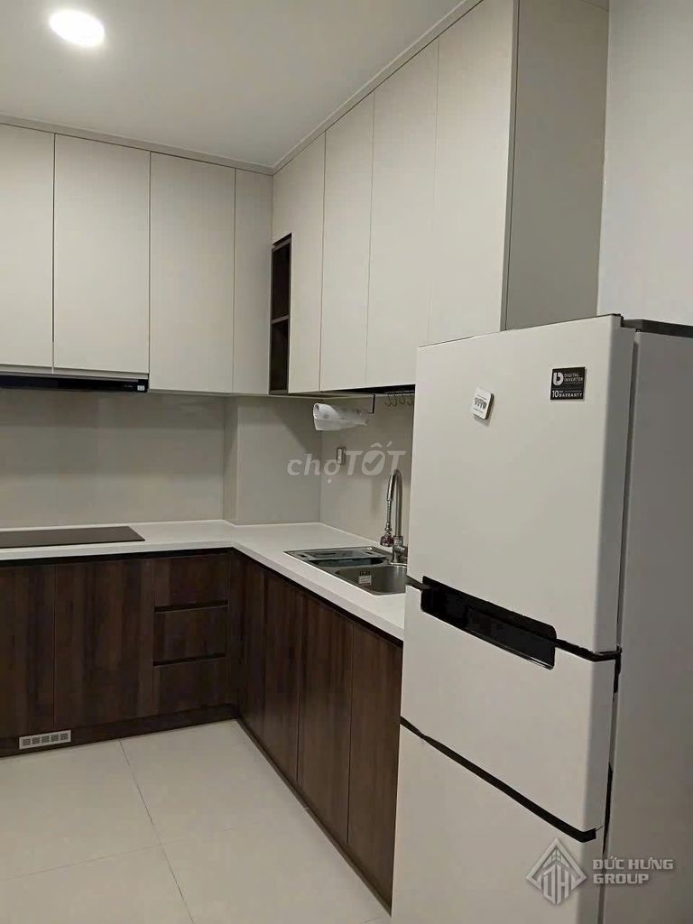 Rent two ntcb/full rooms of furniture from 11 million, closing now.