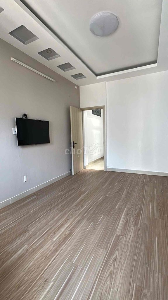 Renting Bình Lợi Bình Lợi Inland Line 12 meters, Boardboard residence