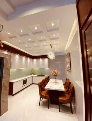 Need to rent an alley building. 74/4 A Trần Thái Tông-7.15 Q.Tân Bình