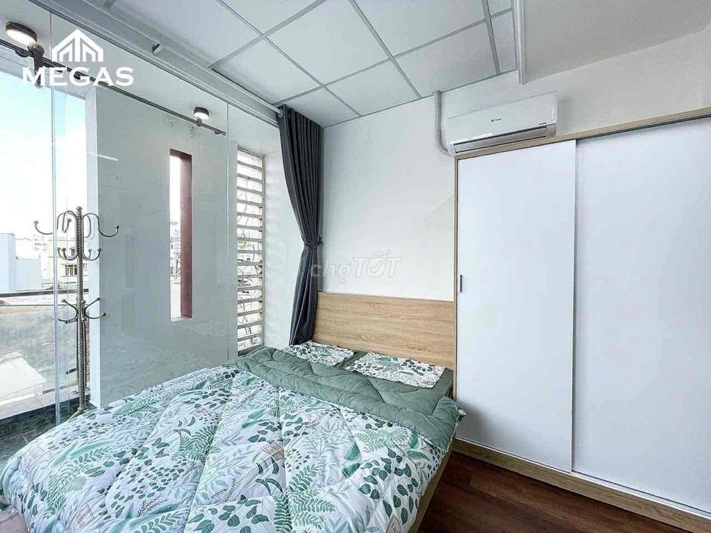 Rent the balcony kitchen room full interior in Tân Định district 1.