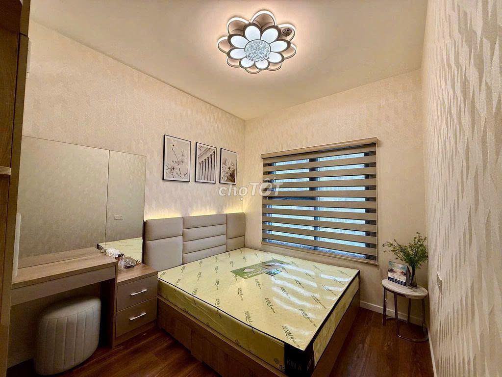In the pool of full N.250, Privia's Guardian 68 m-2-2 bedrooms 2+2 toilets. The corner+ works.