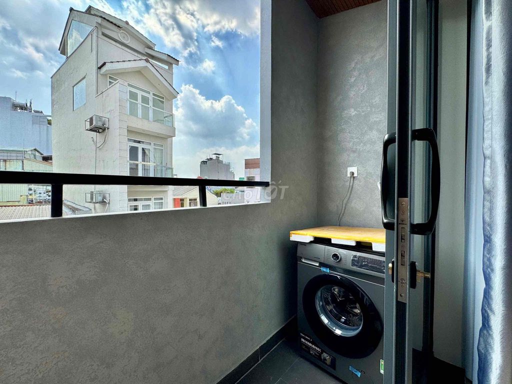 The new apartment is full of furniture - The balcony is open - High Chan, Phú Nhuận
