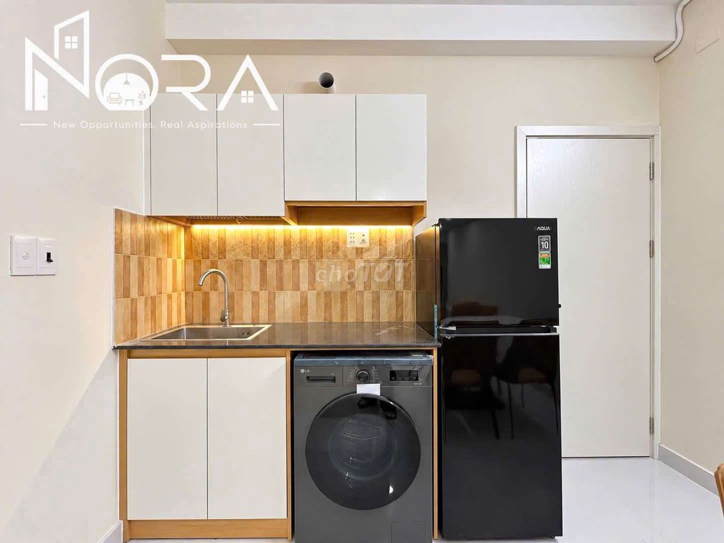 Two bedrooms, two full bedrooms, new building 100% beautiful near the third quarter.