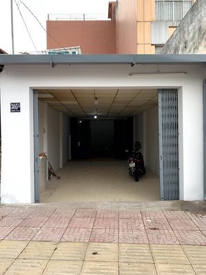 Rent an original Tô Ký cash-backed house (4 x25) - Business convenient