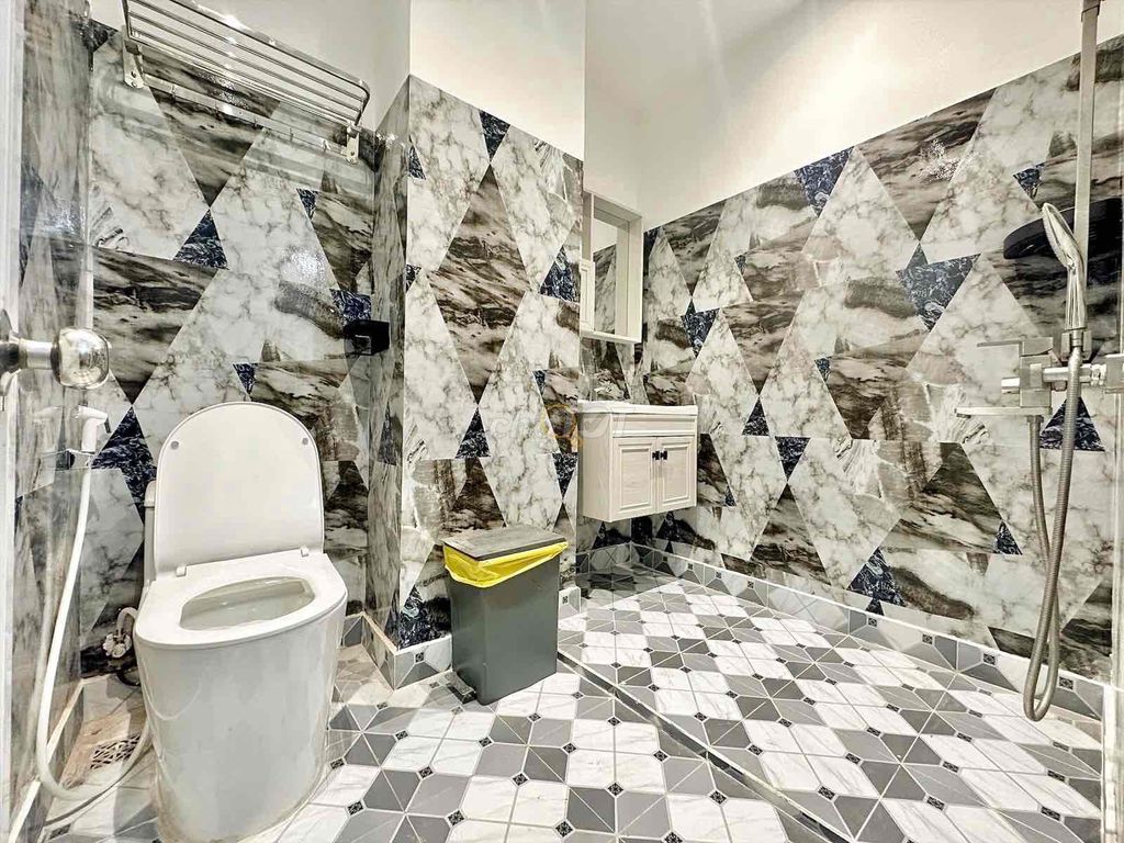 Nice apartment Phan Đăng Lưu - close to the right 4 Phú Nhuận 01 wide space, full