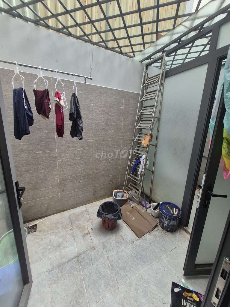 Rent 4 x 20 meters a floor 2 bedroom 2 Mt bathrooms right at Tây Thạnh