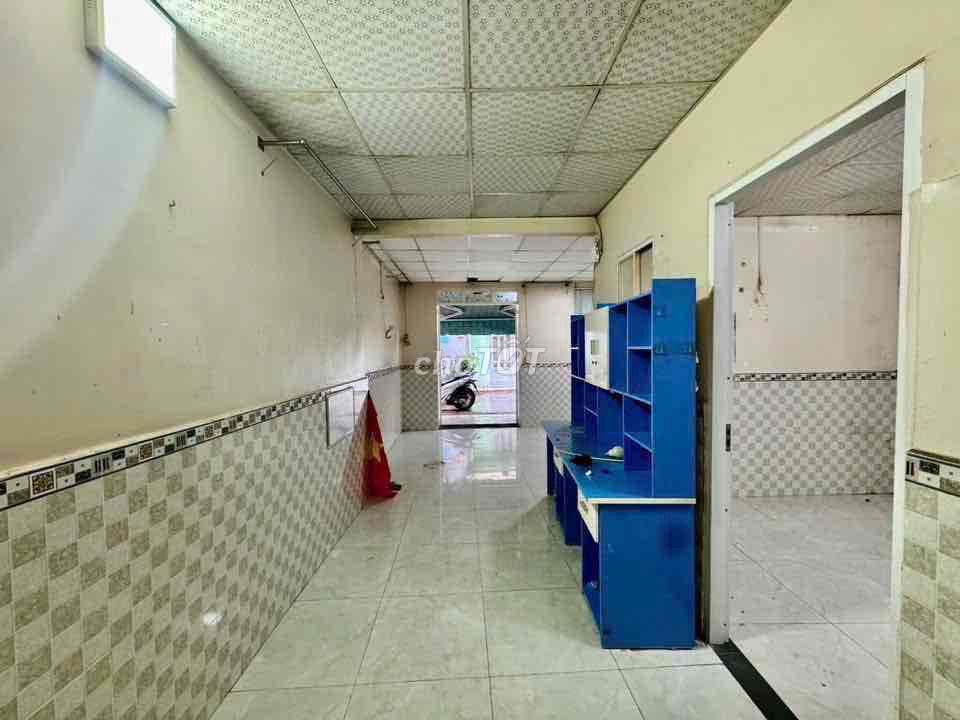 Rent 4 x20 2 bedroom 2 car toilets, 2rd street 3 Gò Vấp