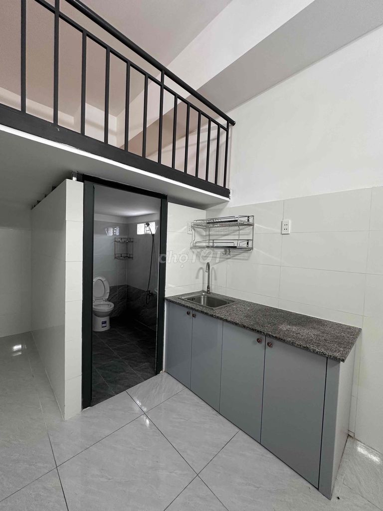 The new room's clean. Nguyễn Thái Sơn, PAAA - walk vlu only 4 million8