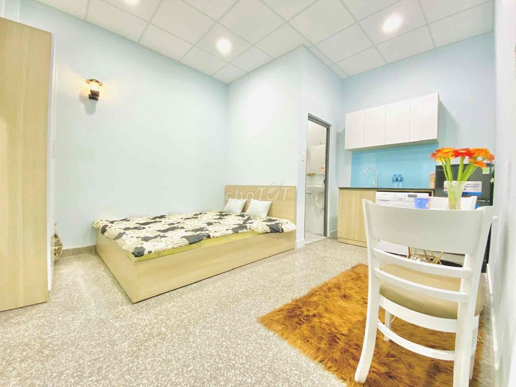 Rent the studio in the center of Phú Nhuận.