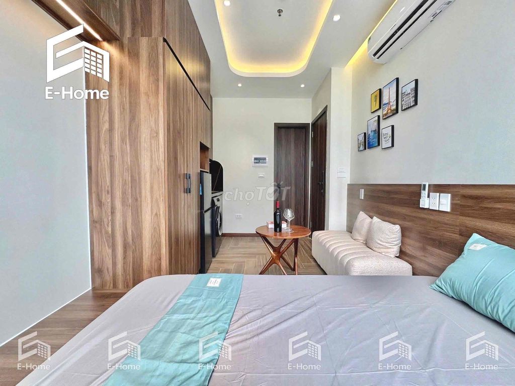 The new super-beautiful studio is 100% new Ngay siêu thị Emart.