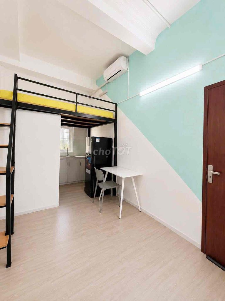 Nguyễn Chí Thanh District 10-- Duprix Full seven elevators.