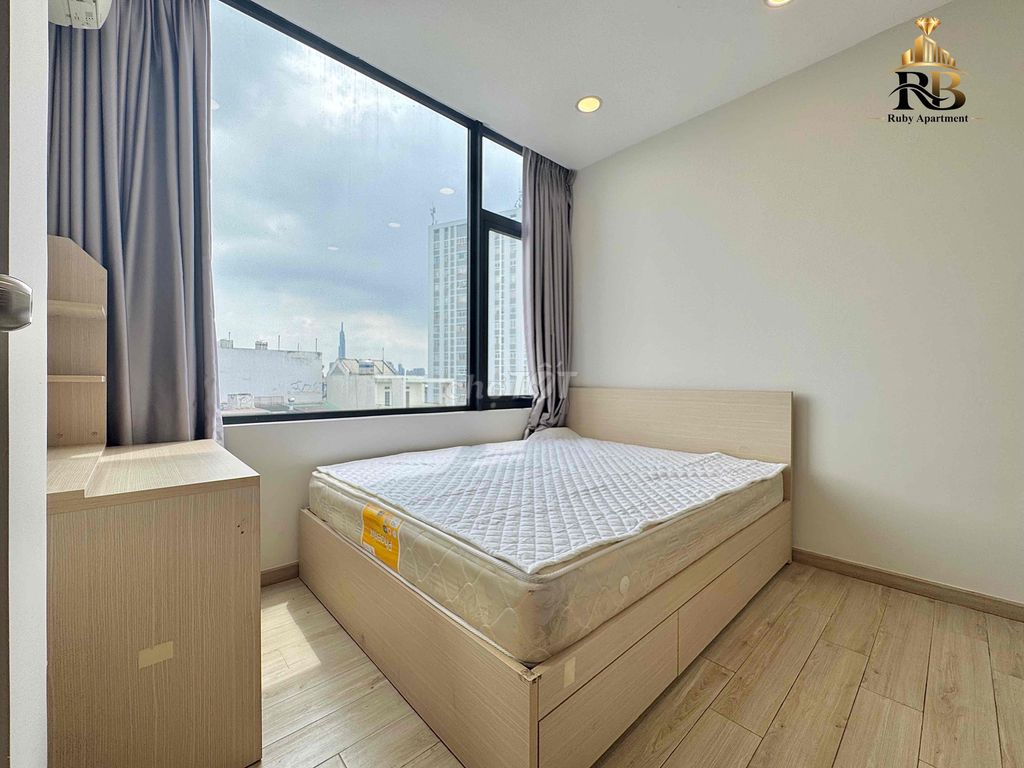 Rent a two-room apartment 2 of the 70-foot-wide toilet elevators.