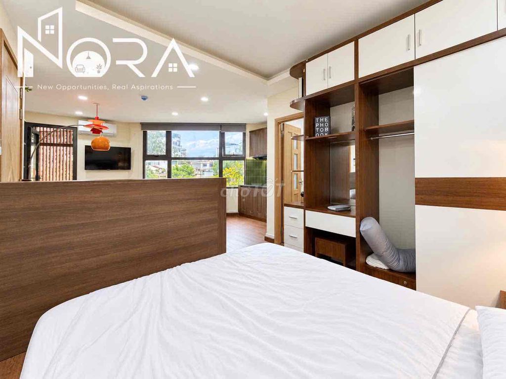 Opening the full interior service apartment right on the Hoàng Sa.