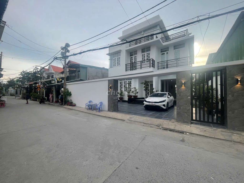 Rent a Nguyễn Văn Tạo Nhà Bè.