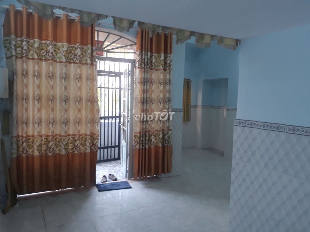 Đặng Thúc Vịnh new house, 6 m10 meters, upstairs, 2 bedrooms, 2 toilets, alleycars