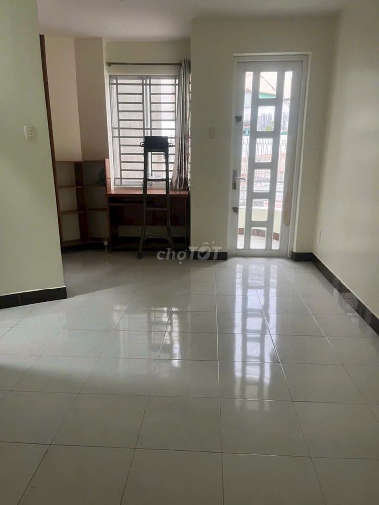 Rent the original Hòa Hảo, 10-million-month district.