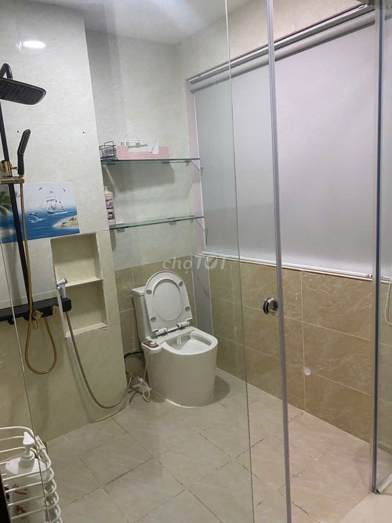 Rent a Trần Tuấn Khải cash house, county 5-- 25 million a month.