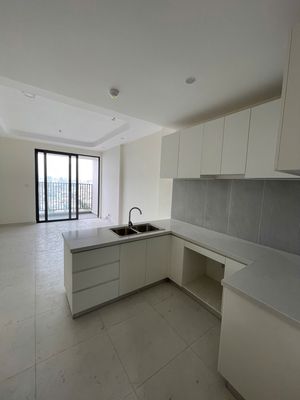 It's the owner who rents apartment 68 meters 2 bedroom 2 which is 9 million/5 a month.