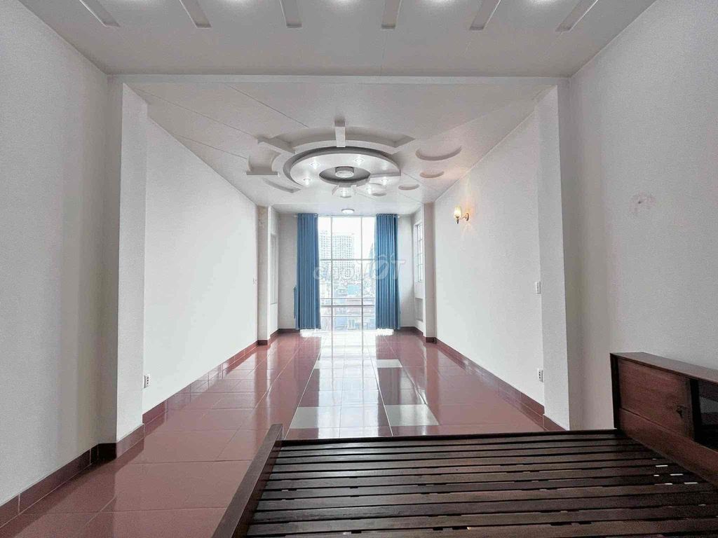 4 x 20 meters, 5 floors, elevators, Phan Đình Phùng, 0-2, Phú Nhuận