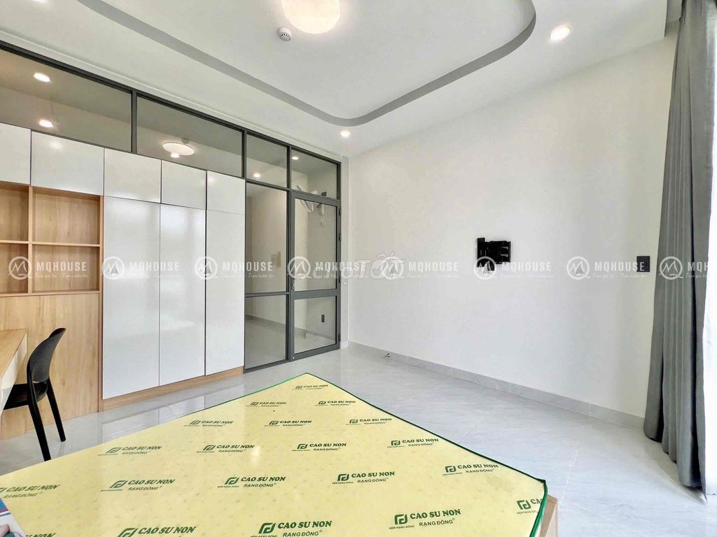 Open the apartment. A room full of private laundry right now. Cộng Hoà good price.