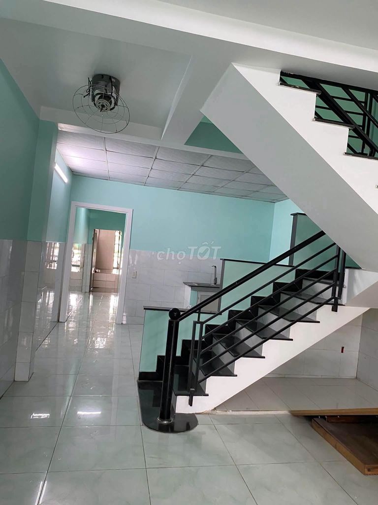 Rent a fourth-grade high-end guard in the 3th floor KpNews Bedroom, Old Tân Bình