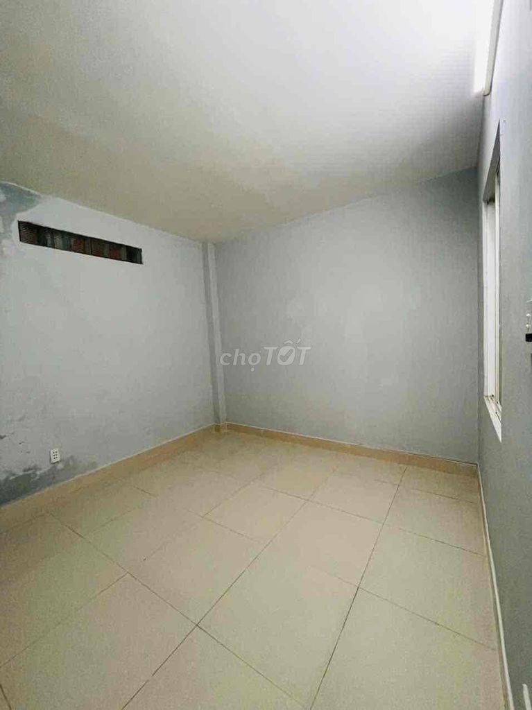 House 1 .1 .2 bedrooms 5 x 16 meters on 9th near Khalong