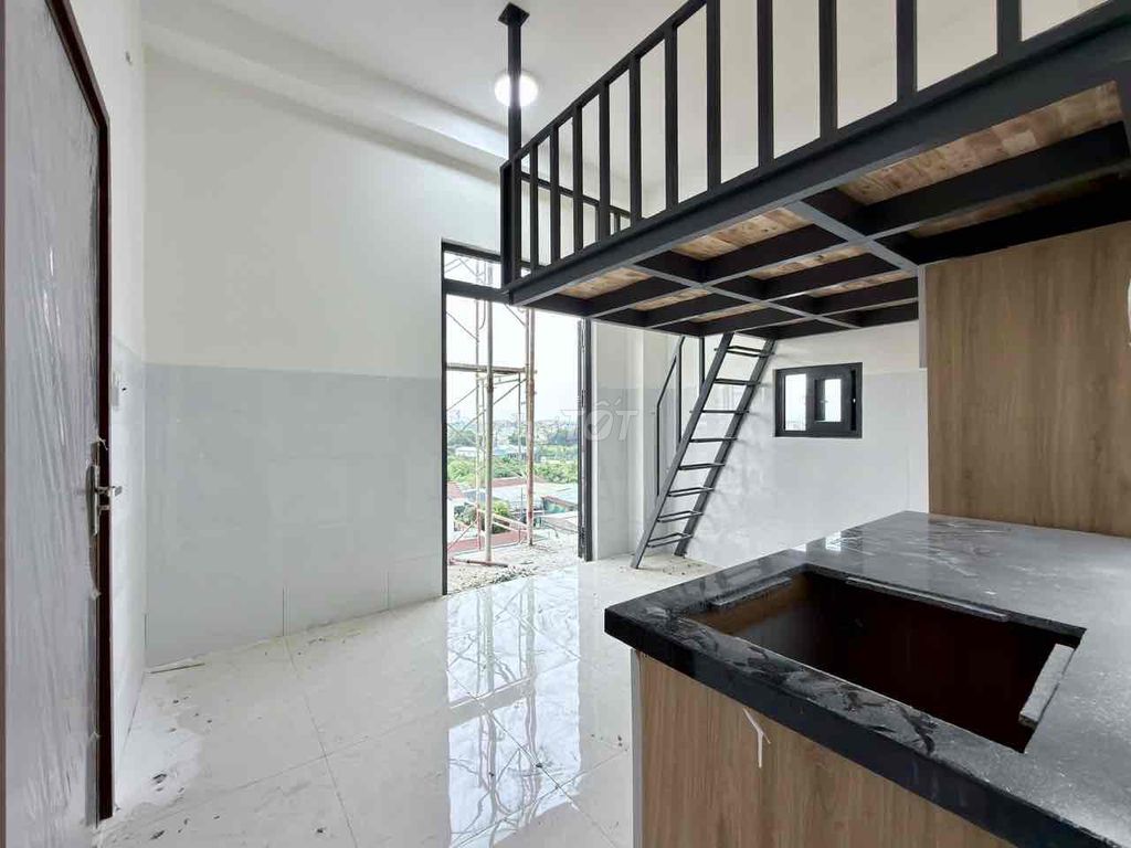 Opening the service apartment at three-to-one. The most cheap market ever.