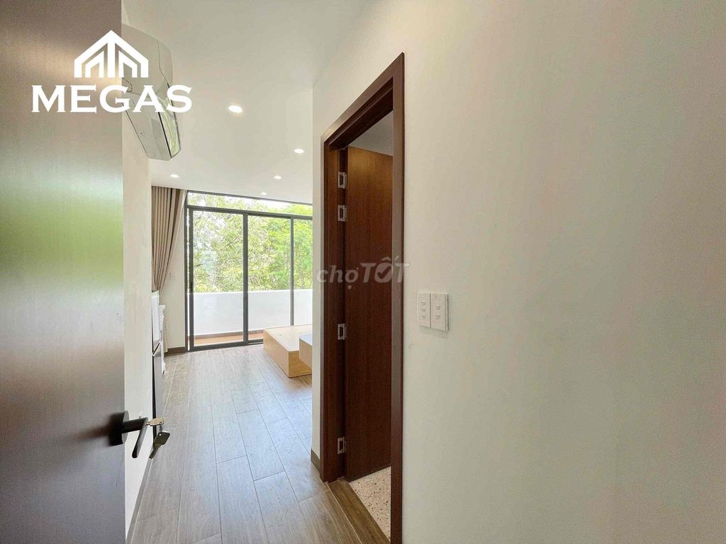 Rent a new studio right now. Trường Lưu.