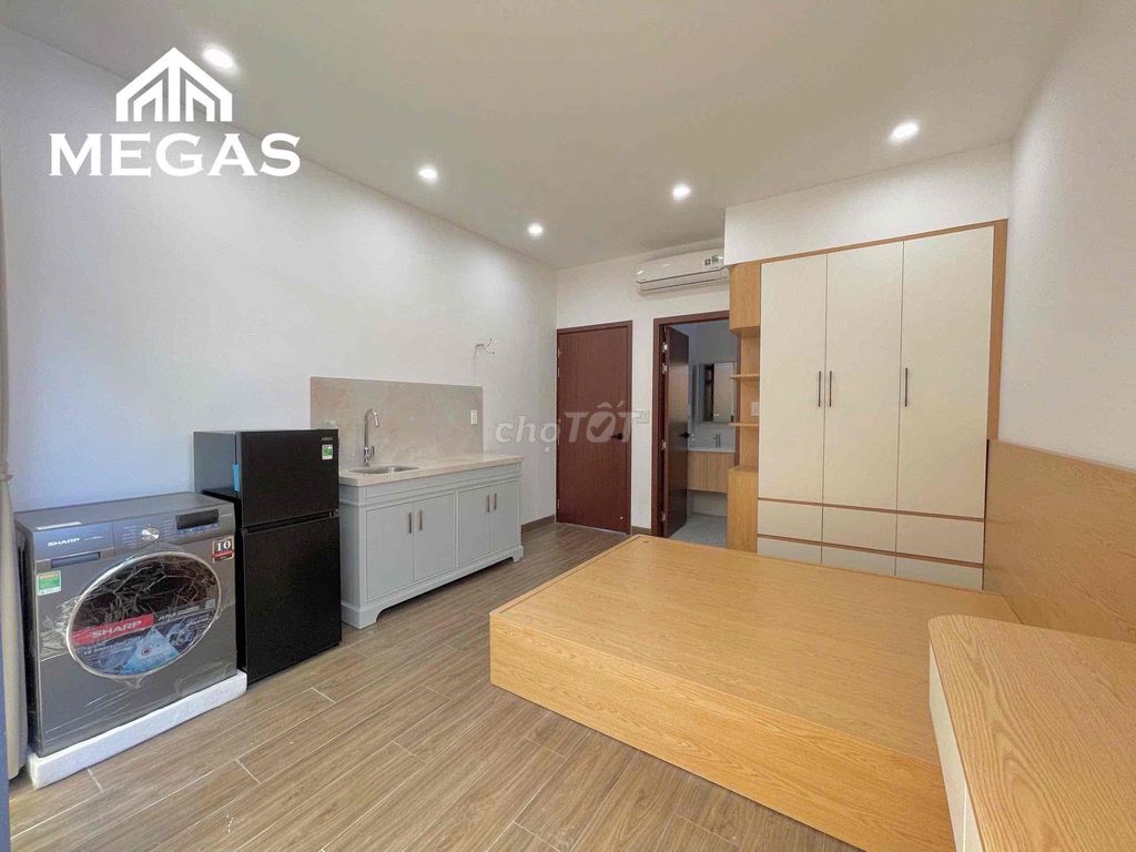 Rent a new studio right now. Trường Lưu.