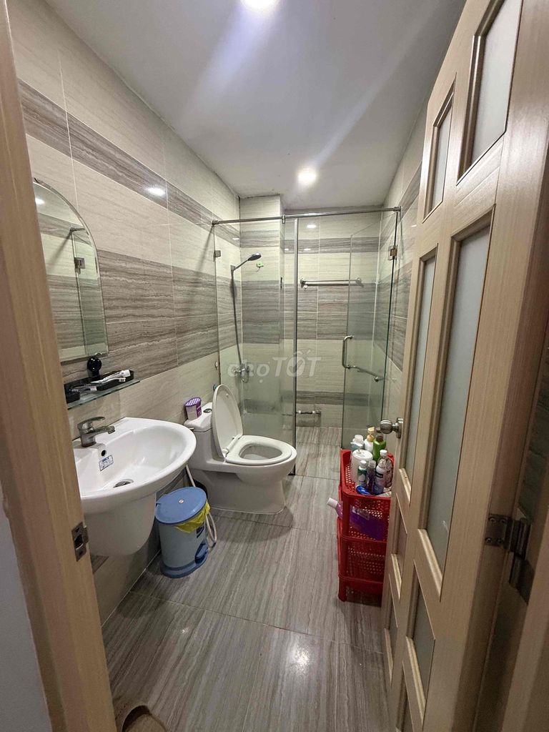 The owner of the rental contract-- 30 m2 Bình Thạnh