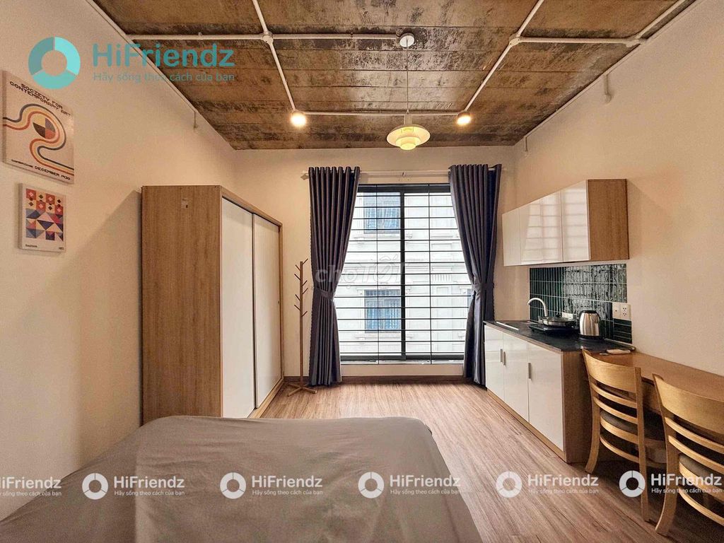 Studio large window - Full interior - near Tan Son Nhut Airport
